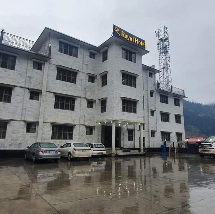 Royal Hotel Naran Esterno foto